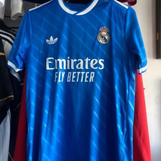 UNIFORME REAL MADRID AZUL 25/26